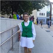 Necesitas apreber? Estudio filologia inglesa y puedo dar clases de euskera y castellano tambien! Busco gente joven, niños para enseñarles con los trabajos de clase!
Kaixo, laguntza biharrian zare? Ingelez ikasketak ikasten nabil eta euskera eta gaztelani